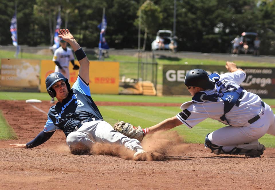 Perth Heat Vs Sydney Blue Sox